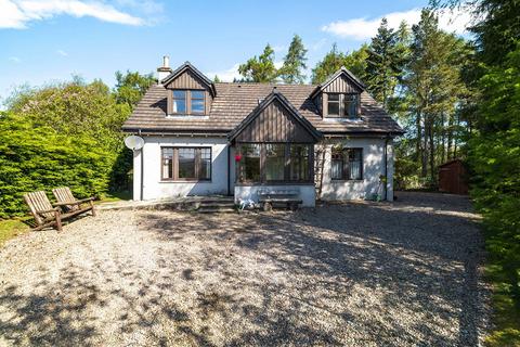 Tolmain Golf Course Road, Newtonmore, PH20 1AT