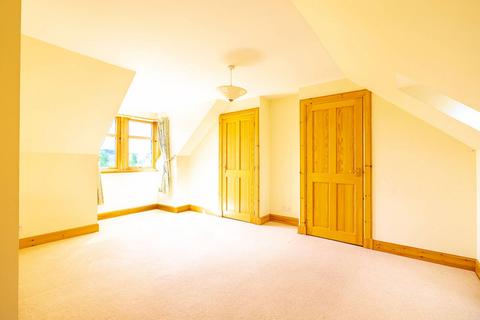 Tolmain Golf Course Road, Newtonmore, PH20 1AT