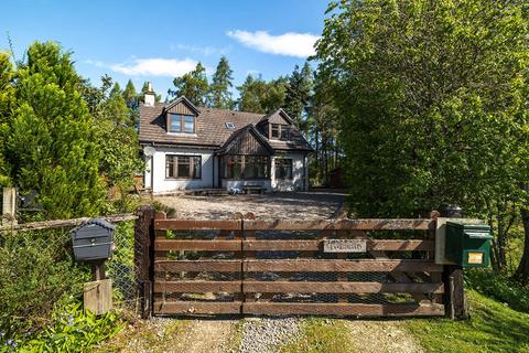 Tolmain Golf Course Road, Newtonmore, PH20 1AT