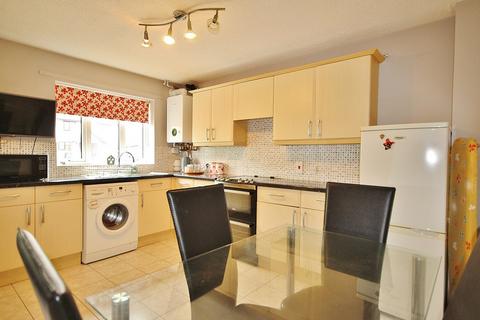 2 bedroom terraced house for sale, Farmington Drive, Witney, OX28