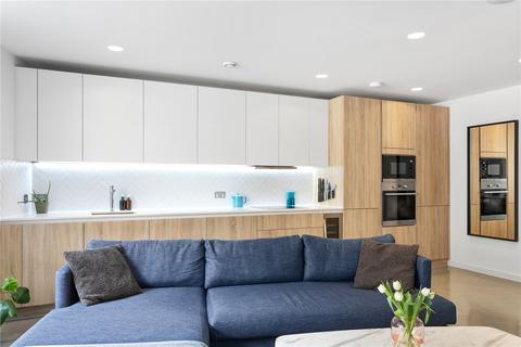 Flat 3, 18 Sidworth Street, London, E8 3SD