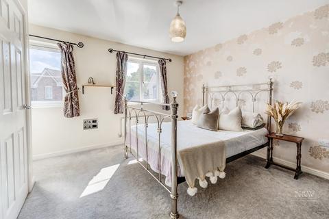 8 Ball Close, Llanrumney, Cardiff, CF3 4JG