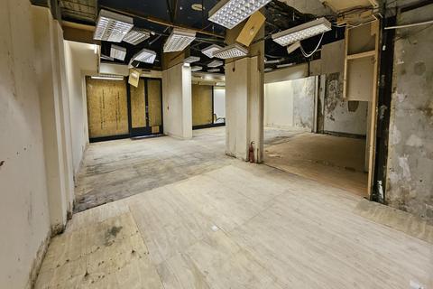Workshop & retail space to rent, High Street, Bromley, Kent