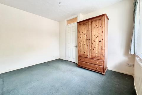 undefined, Greenway Close, London, N11