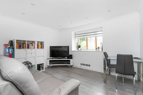 1 bedroom flat for sale, Fillebrook Road, Leytonstone E11