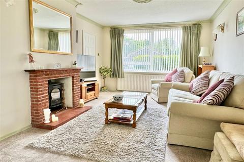 3 bedroom semi-detached house for sale, Field Lane, Beeston, NG9 5FJ