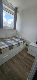 3 bedroom house share to rent, Shirley Road, Stratford