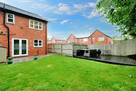 3 bedroom semi-detached house for sale, Keepers Green, Rochdale, OL11