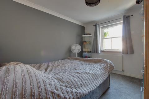 1 bedroom flat for sale, George Court, North Street, Havant