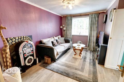 1 bedroom apartment for sale, Parrotts Field, Hoddesdon