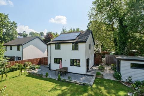 3 Chapel Close, Launceston, PL15 7FL