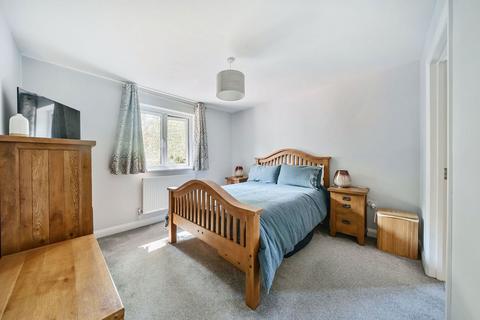 3 Chapel Close, Launceston, PL15 7FL