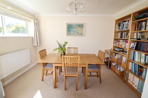 3 bedroom detached bungalow for sale, Mengham Avenue, Hayling Island