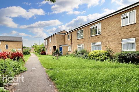 10 Dundee Close, Cambridge, CB4 1SH
