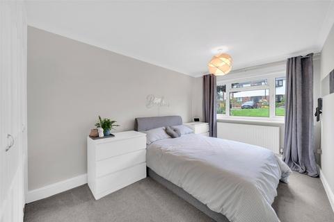 1 bedroom maisonette for sale, Mitchell Close, Dartford, Kent, DA1