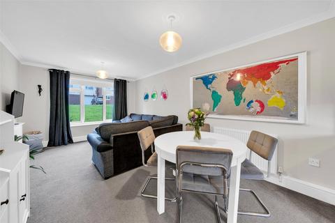 36 Mitchell Close, Dartford, DA1 1PJ