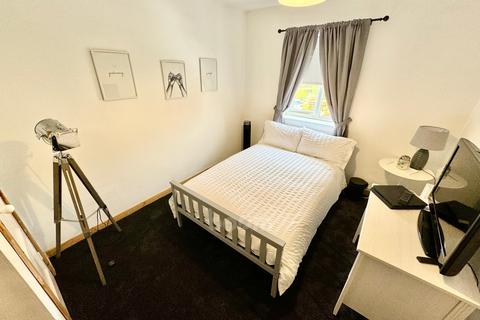5 Hill Road, Howwood, Johnstone, PA9 1BU