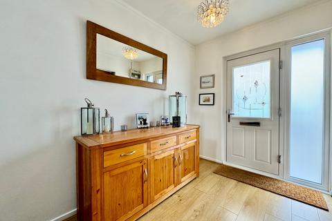 5 Hill Road, Howwood, Johnstone, PA9 1BU