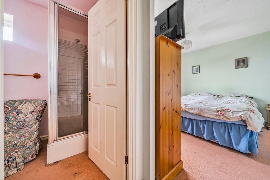 En-Suite (1)
