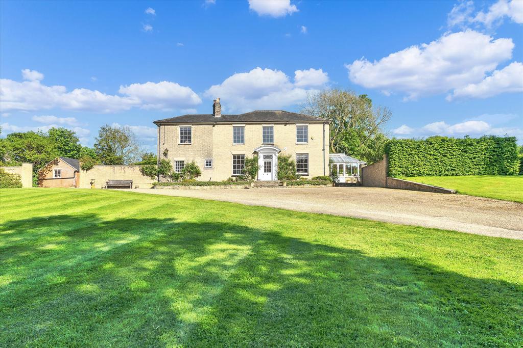 Mill Hill, Weston Colville, Cambridge, Cambridgeshire, CB21 6 bed