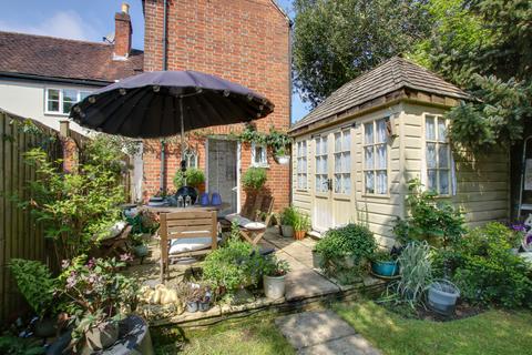 3 bedroom character property for sale, BOTLEY