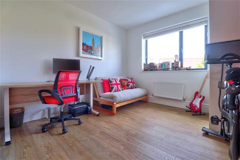 3 Chervil Close, Godalming, GU7 1PS