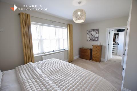 3 bedroom semi-detached house for sale, Lady Nelson Gardens, Thorpe le Soken