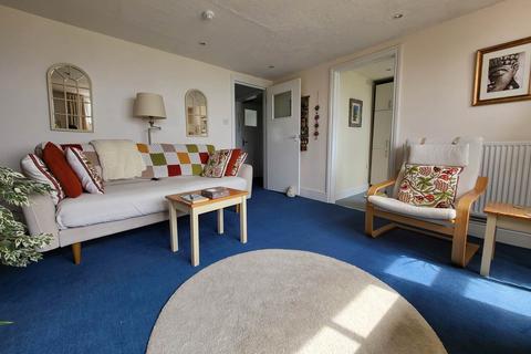 1 bedroom flat for sale, Westcliffe Terrace, Seaton. Devon