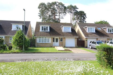 3 bedroom detached house for sale, Linford Close, New Milton, Hampshire, BH25