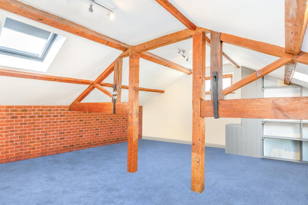 8596275-interior2517157654921715817101