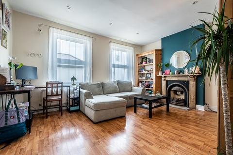8 Northernhay Square, Exeter, EX4 3ES