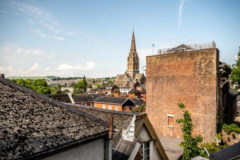 8 Northernhay Square, Exeter, EX4 3ES