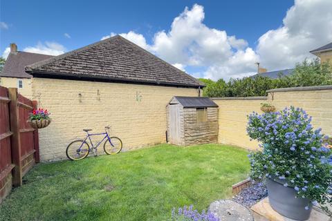 22 Flax Crescent, Carterton, OX18 1NA