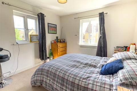 22 Flax Crescent, Carterton, OX18 1NA