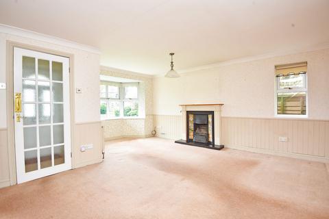 10 Crofters Green, Killinghall, Harrogate, HG3 2GY