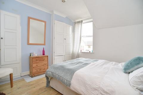 2 bedroom terraced house for sale, First Avenue, Harrogate