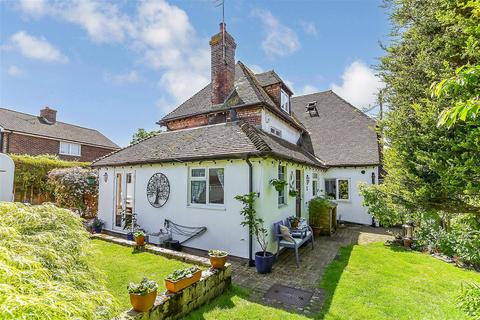 3 bedroom cottage for sale, Canterbury Road, Etchinghill, Kent
