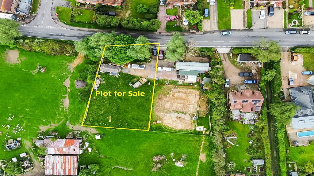 Heath Road, Appledore, Ashford, Kent Land for sale £315,000