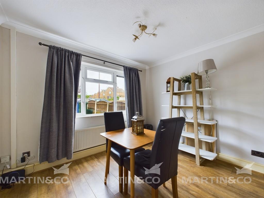 Park Drive, Campsall 2 bed semidetached house for sale £90,000