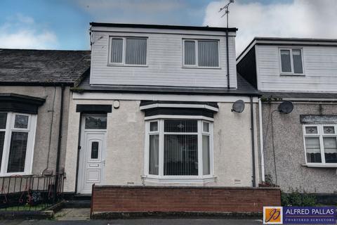 3 bedroom terraced house for sale, Forster Street, Roker