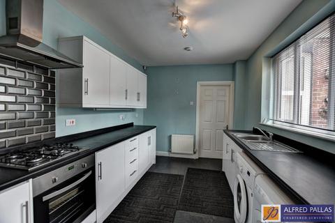 3 bedroom terraced house for sale, Forster Street, Roker