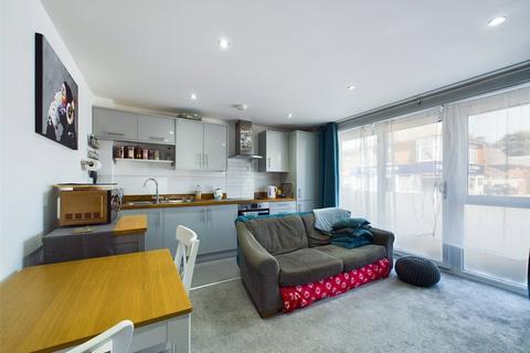 1 bedroom apartment for sale, Barrack Road, Christchurch, Dorset, BH23