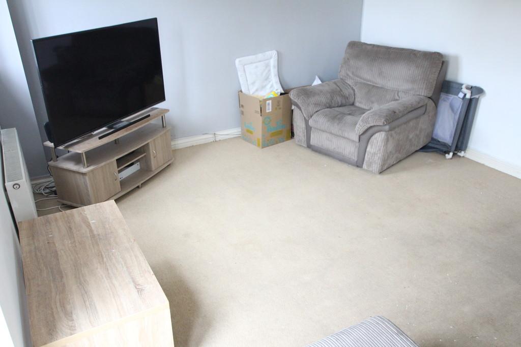 Lounge/ Dining area