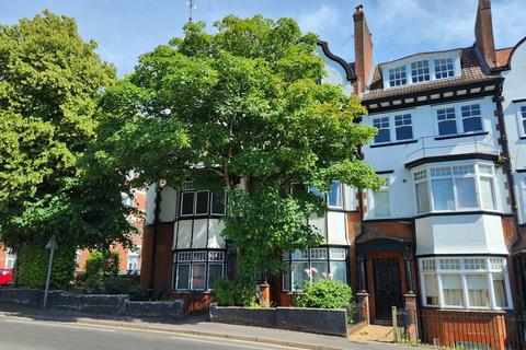 1 bedroom ground floor flat for sale, Christchurch Road, Bournemouth