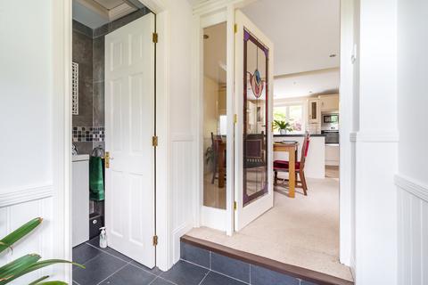24 The Meadows, Arnside, Carnforth, LA5 0EY