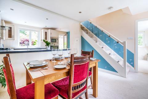 24 The Meadows, Arnside, Carnforth, LA5 0EY