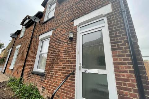 3 bedroom terraced house to rent, St Stephens Road, Canterbury CT2