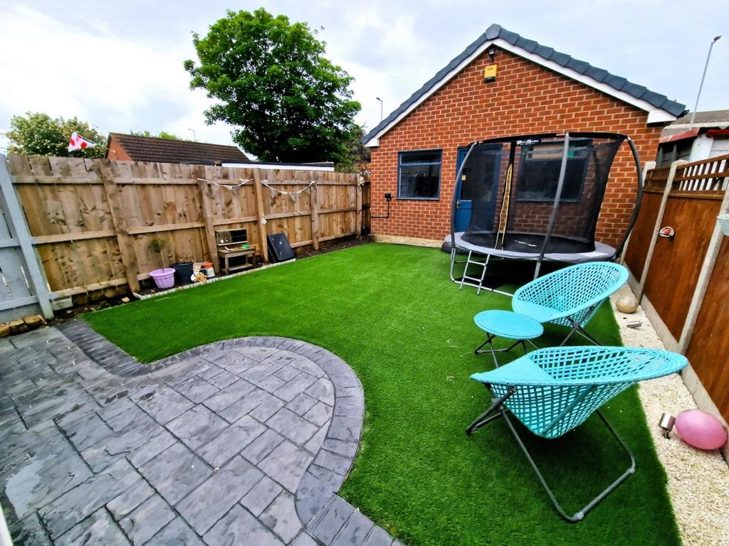 Sandringham Road, Redcar, TS10 3 bed house for sale £159,995