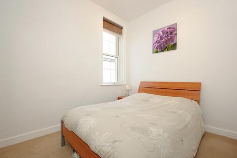 1 bedroom flat to rent, Hanover Gate Mansions Regents Park NW1