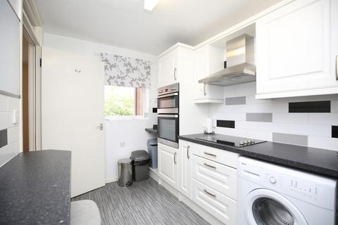 2 bedroom apartment for sale, Regal Court, Atherstone